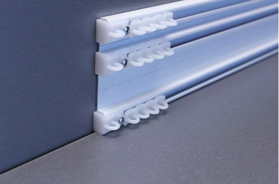 Карниз для штор трёхрядный 085