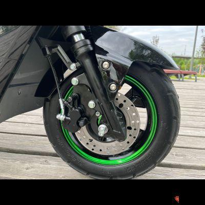 Электроскутер трехколесный электротрицикл MAIKOLIN G18