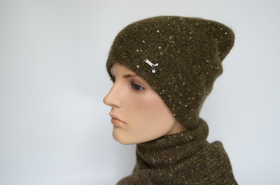 Темнозеленая вязаная шапка хаки Vizio Италия 8023 CL фото