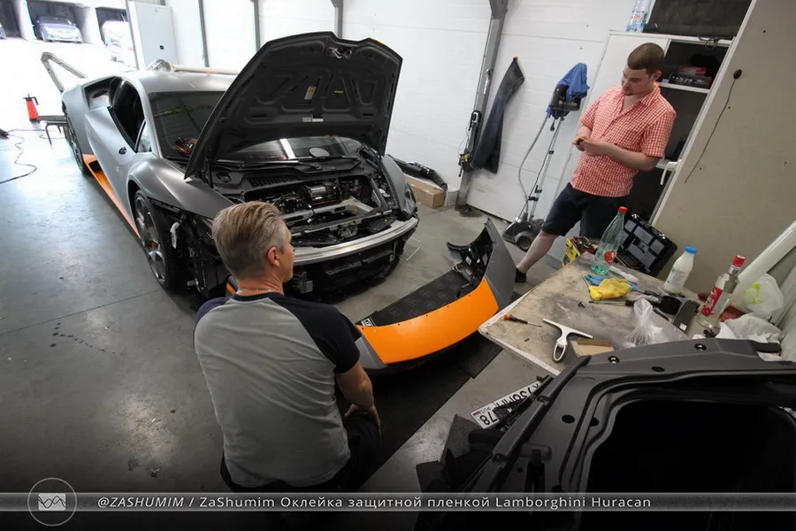 Оклейка защитной пленкой Lamborghini Huracan