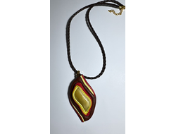Подвеска с янтарем