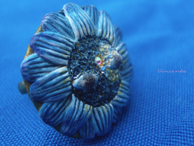 Наблюдатель Рассвета. Необычное кольцо-цветок из Страны Чудес