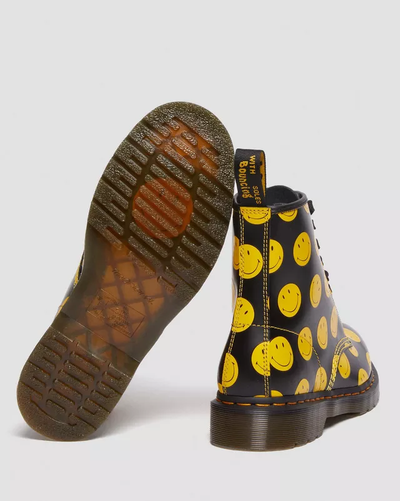 Ботинки Dr Martens 1460 Smiley Black