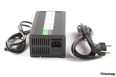 Зарядное устройство интеллектуальное для LiFePo4 аккумуляторов 60V50AH (10А) AF800 SB50