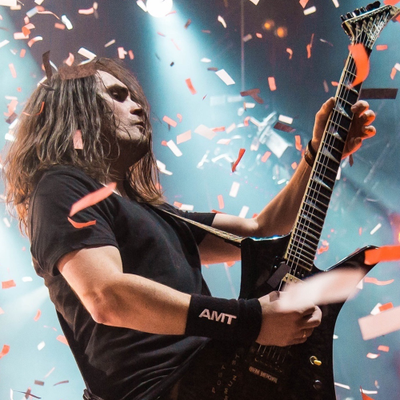 AMT Wristband - широкий напульсник с логотипом АМТ