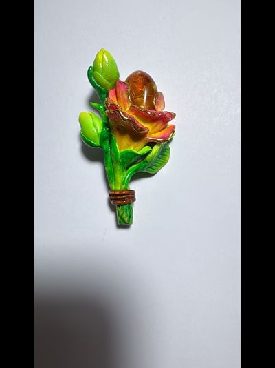 брошь с янтарем