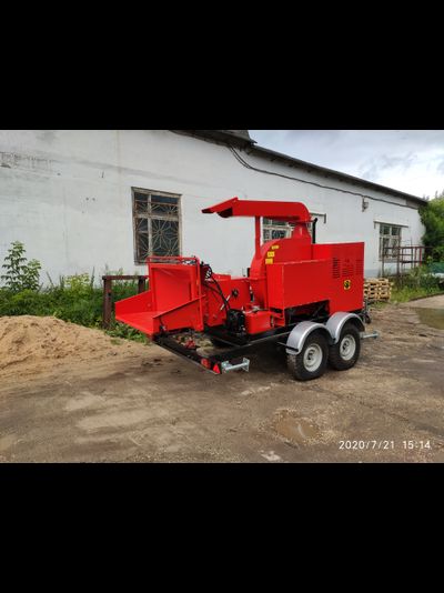 Прицепной измельчитель Моби-300