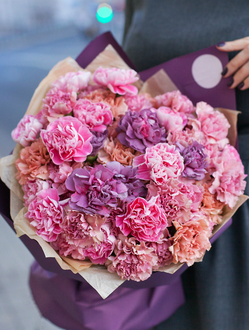 Букет гвоздик "Doremi"