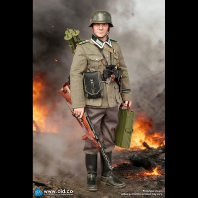 ПРЕДЗАКАЗ - Командир немецкого пулеметного расчета - Коллекционная фигурка 1/6 WWII German NCO – Fogel (D80192) - DID ?ЦЕНА: 23500 РУБ.?