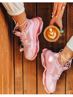 Кроссовки Balenciaga Triple S розовые в Иркутске