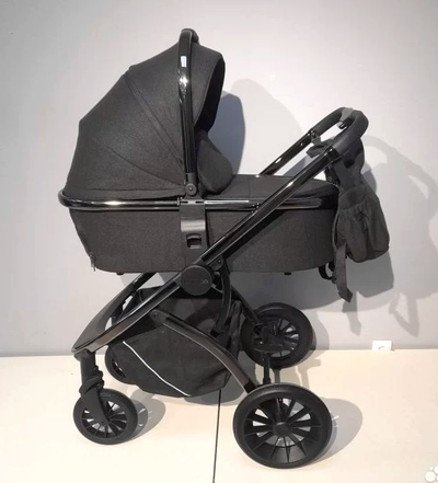 Детская коляска 3 в 1 Luxmom 770 Черный