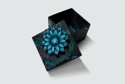 "Первовечер чудес". Маленькая 3Д-коробочка для броши