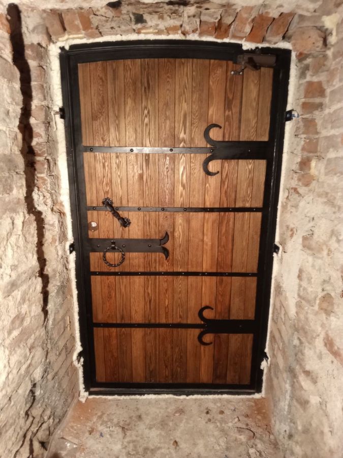 Дверь кованая в Пскове купить