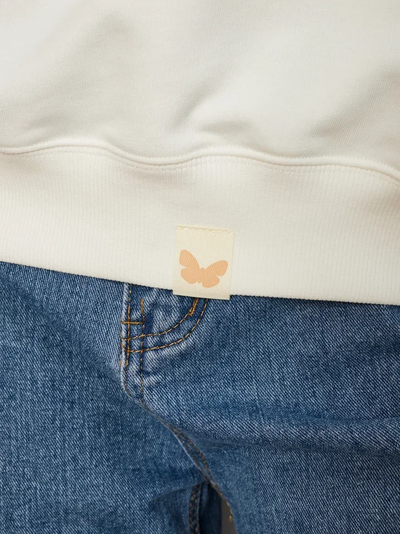 ЖЕНСКИЙ СВИТШОТ БЕЛЫЙ "ЦВЕТОЧНЫЕ КЕДЫ"