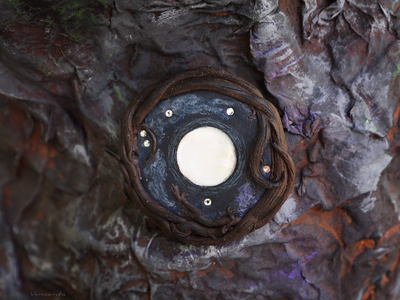 Брошь с луной - "Лунная соната" со стразами Сваровски и винтажным перламутром