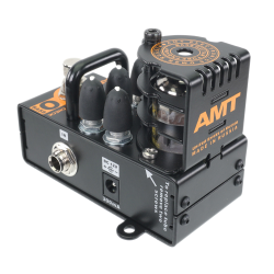 AMT Bricks O-Bass - одноканальный ламповый гитарный преамп (эмуляция Orange AD200 mark3) [без БП]