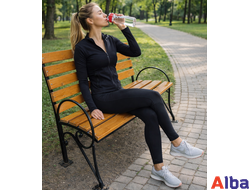 скамейка парковая красивая