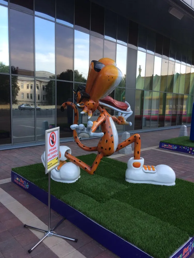 Персонаж из пластика