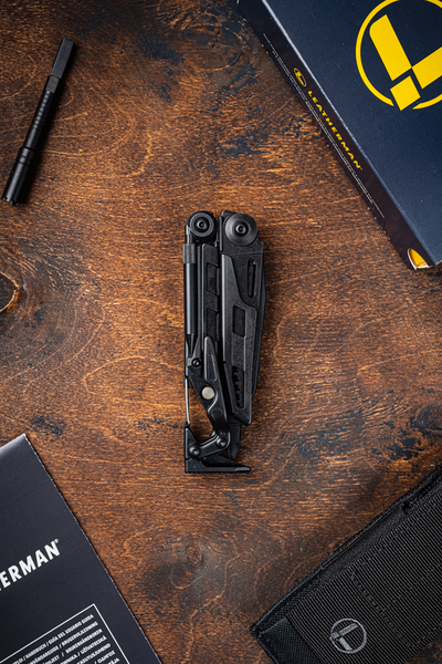 Leatherman MUT EOD BLACK с чехлом MOLLE