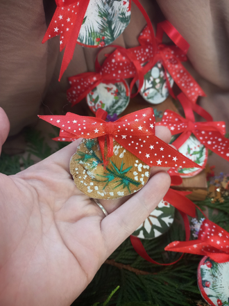 Набор елочных украшений "Омела" + Подарок от мастерской "Мир.Любовь.Керамика"