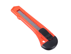 HEADMAN НОЖ УНИВЕРСАЛЬНЫЙ ПЛАСТИКОВЫЙ С СЕГМЕНТИРОВАННЫМ ЛЕЗВИЕМ 18ММ (КВАДР. ФИКСАТОР)