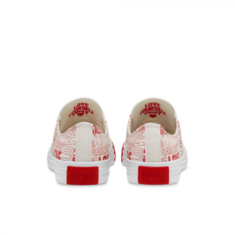Converse love fearlessly rouge sales