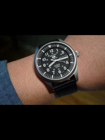 Наручные часы Seiko SNZG15K1