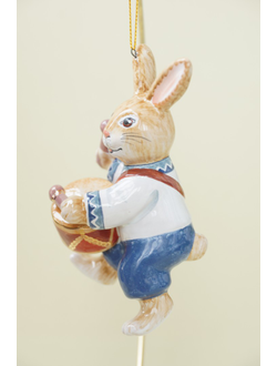 Заяц с барабаном