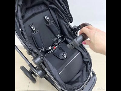 Детская коляска 3 в 1 Luxmom A4 Черный