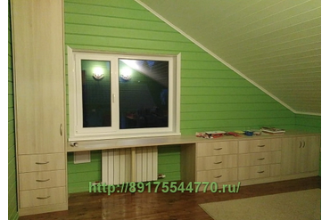 004 Небольшой шкаф, стол и комоды в загородном доме.
Сделано по заказу покупателя, в нужный для него размер.
ЛДСП Egger, Берёза Майнау H1733,
структура ST9