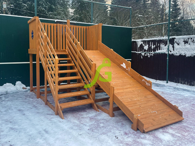 Деревянная зимняя горка Snow Fox, скат 4 м фото 1