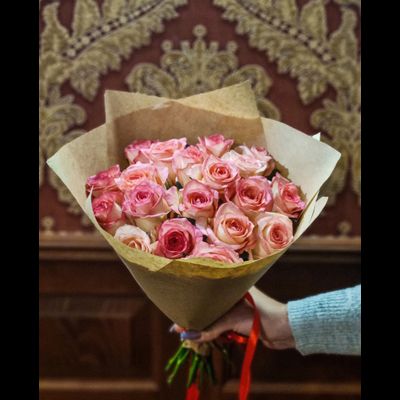 Роза Россия 40 см 19 шт