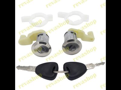 Личинки замка двери L/R Renault symbol clio 7701472806