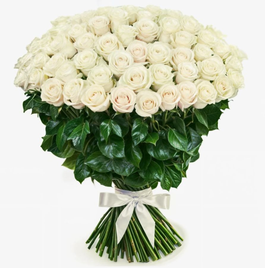 Букет белых роз с доставкой в Волгограде от Rose Studio