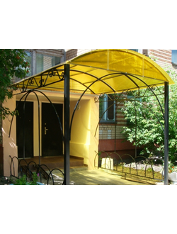 Металлический козырек-навес арочный с элементами ковки на опорах (артикул МКК12)