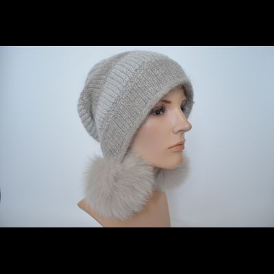 Шапка ушанка Vizio 1609 PP 66  бежевая с помпонами