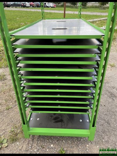 Тележка для цветов Евро (цветная) в комплекте 3 полки- Влагостойкая фанера 6мм.