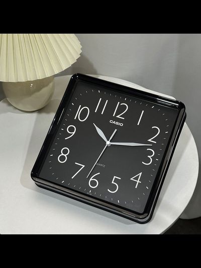Настенные часы Casio IQ-06-1