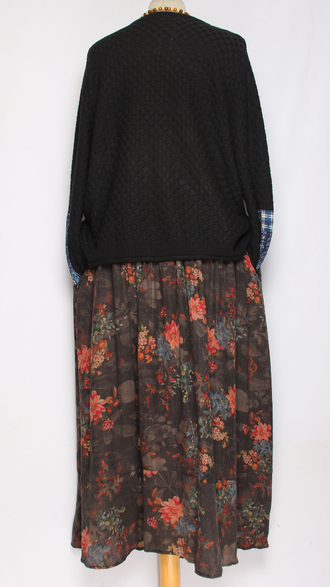 Джемпер ХЛОПОК "ГОЛУБЫЕ НАШИВКИ" серый, черный до р.50