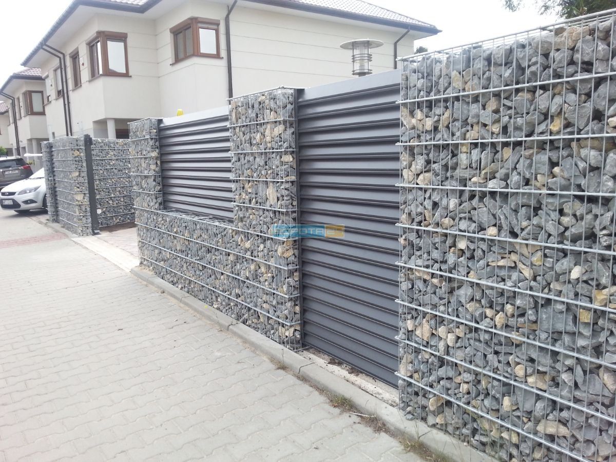 дизайн забора - фото красивых ворот - купить уличные ограждения - недорого