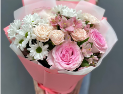 Букет с пионовидной розой "Рози"