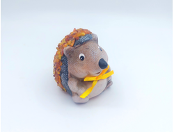 Ёж с янтарём