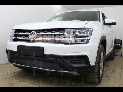 Защита радиатора Volkswagen Teramont 2017- black низ