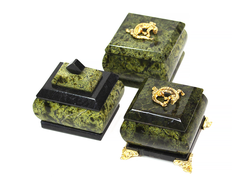 Шкатулки из змеевика малые