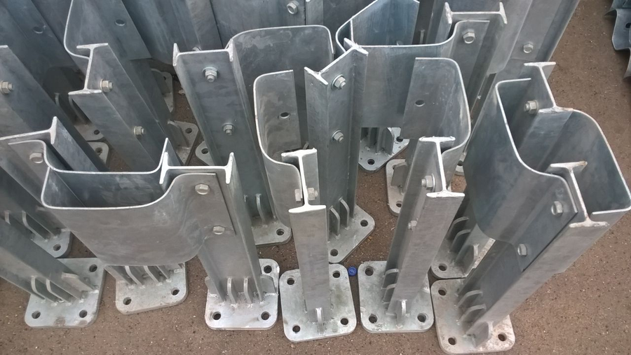 стойка барьерного ограждения сд-1. стойка дорожная. стойка мостовая см-0. 75сдш16. стойка дорожная.