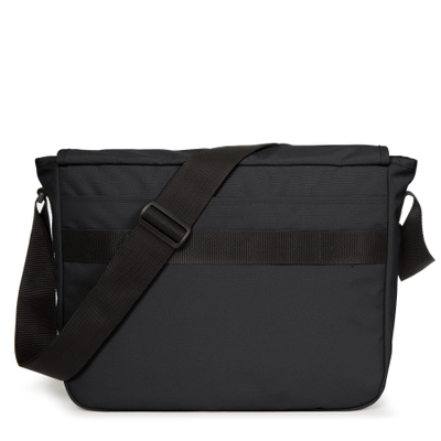 Eastpak delegate new arrivals