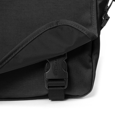 Сумка Eastpak JR Black детали 2