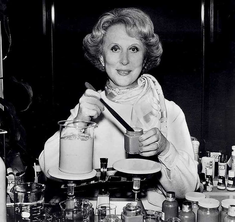 Estee Lauder | духи Эсте Лаудер сайт магазин духов биография семья парфюм парфюмерия духи +купить 